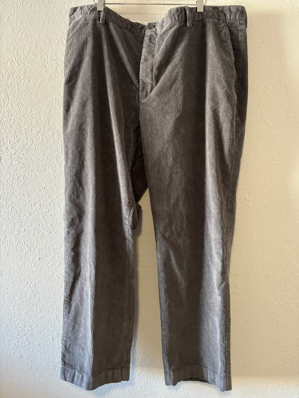 L.L. Bean Corduroy Pants Flat Front Classic Fit Mens Size 42 x 29 Grey Cotton